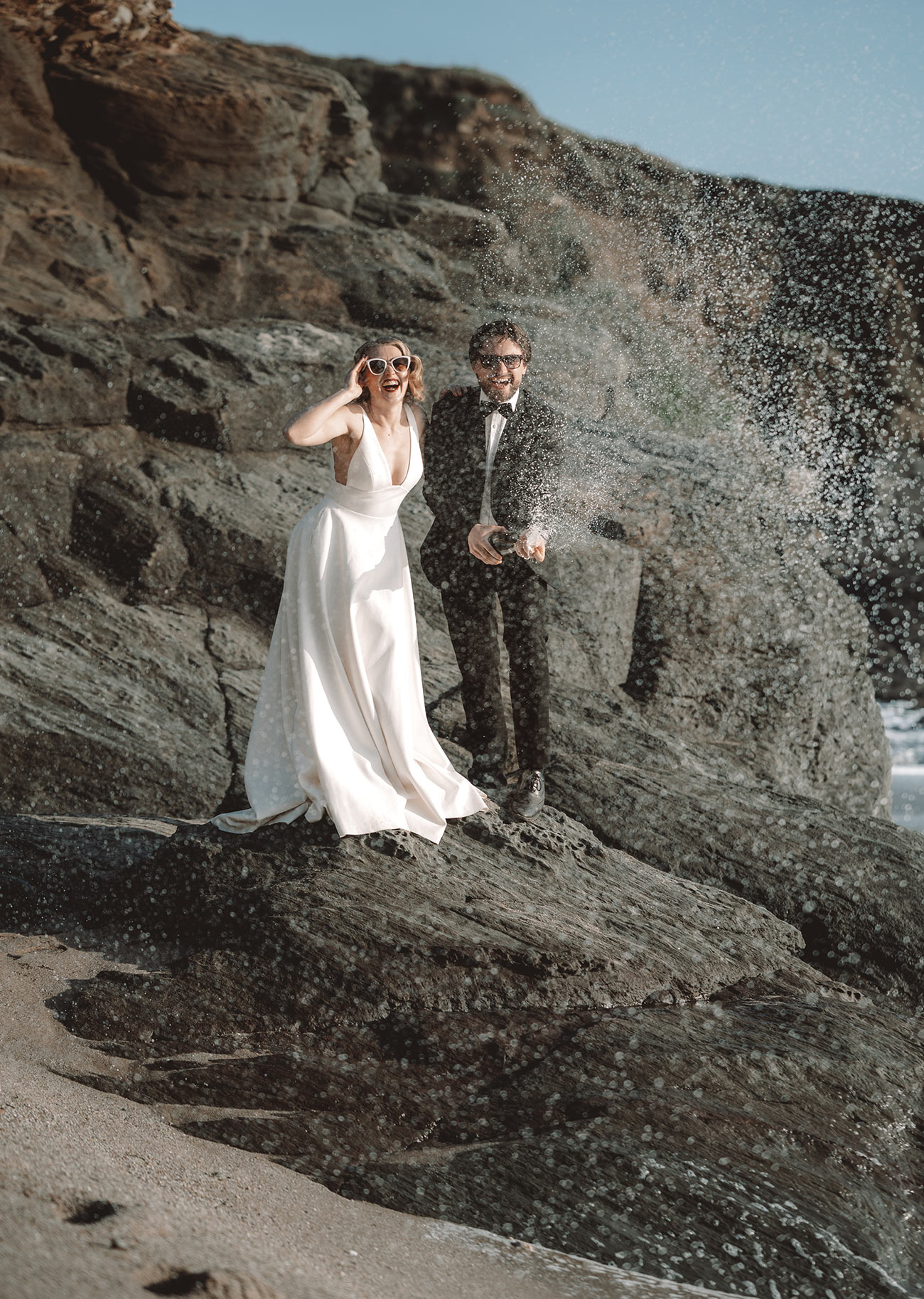 Gara Rock Reception Wed Shoot Styling Monochrome Nostalgia Elegance Bride Groom8
