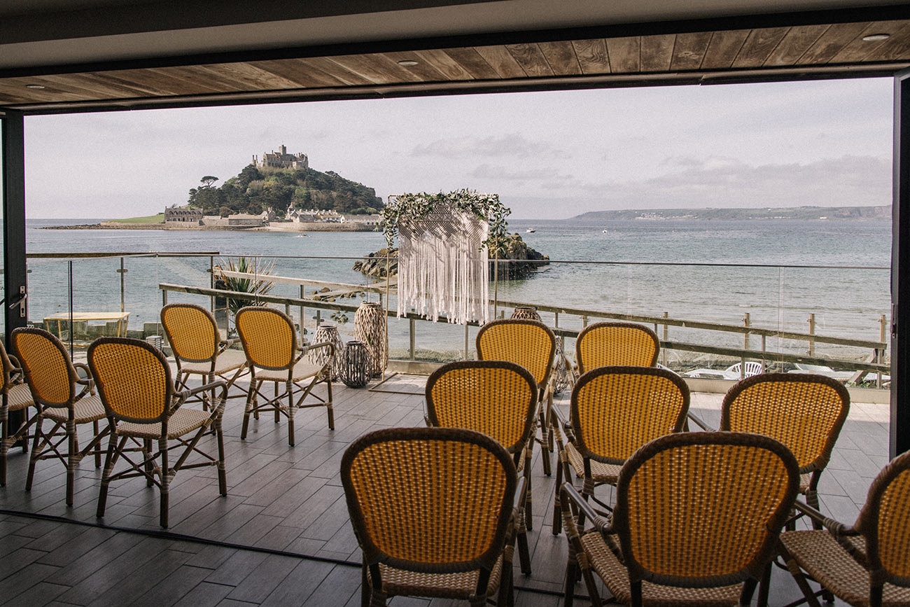 Godolphin Marazion Wedding Katiegoffphotography 15