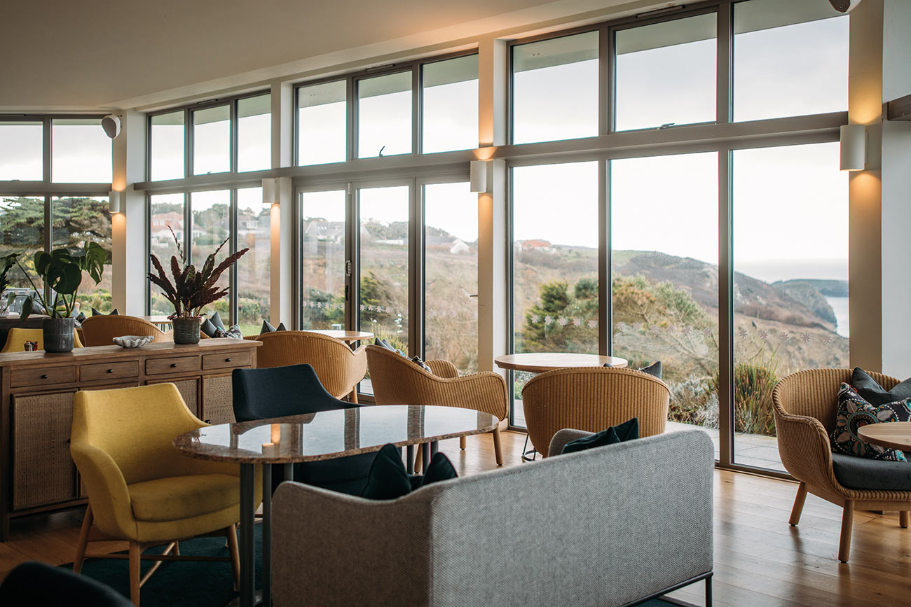 Honeymoons Cornwall Polurrian Wed Magazine5