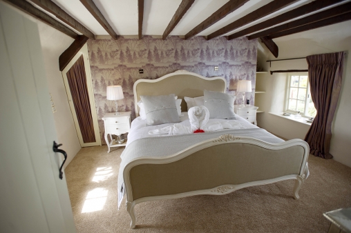 Honeymoons In Devon 02