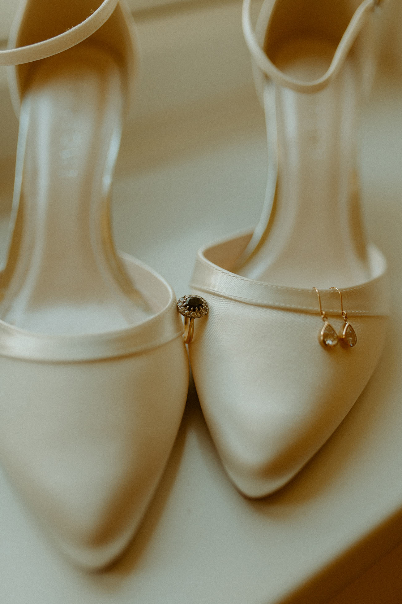 Kat Josh Real Wedding Devon Flowers Bride Groom8