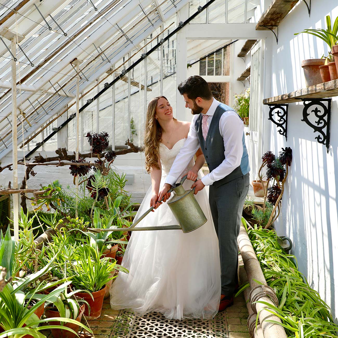 Lost Gardens Of Heligan Wedding Chris Goodman Venue Wed1