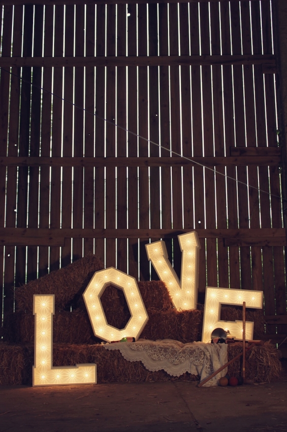 Modern Wedding Ideas18