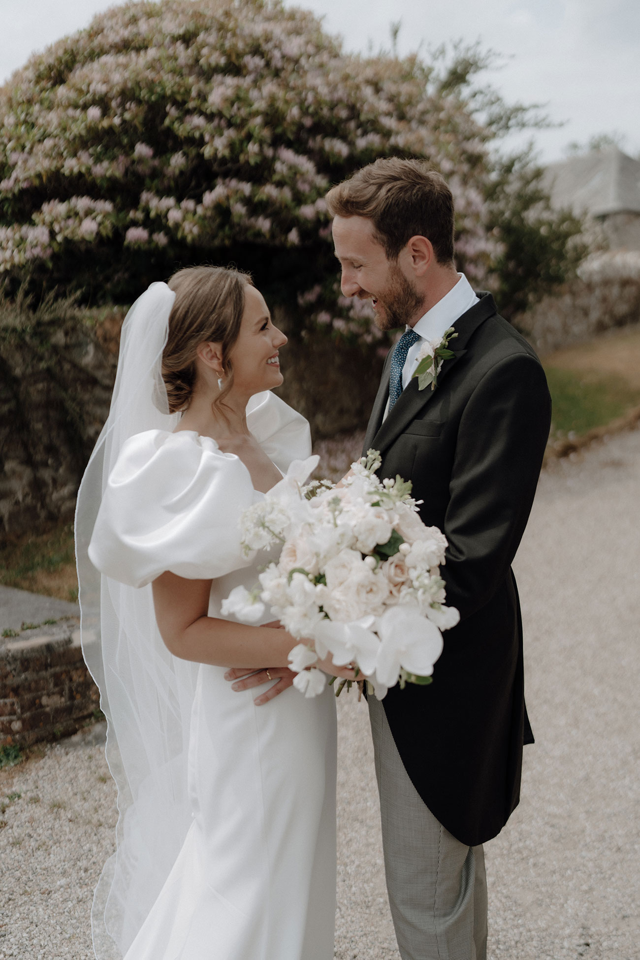 Real Wedding Boconnoc Cornwall Country Flowers Bride Groom4