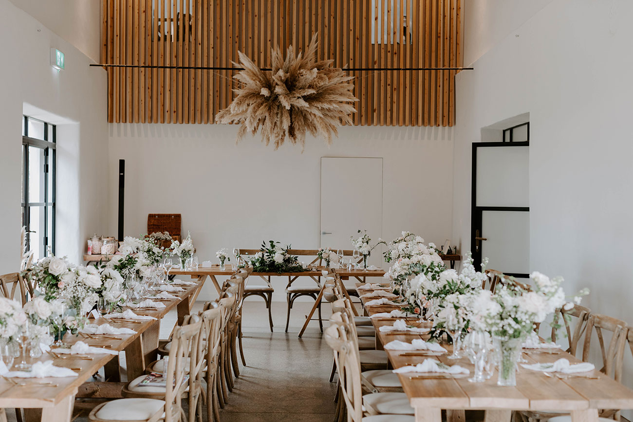 Real Wedding Brickhouse Vineyard Music Styling Bride Groom11