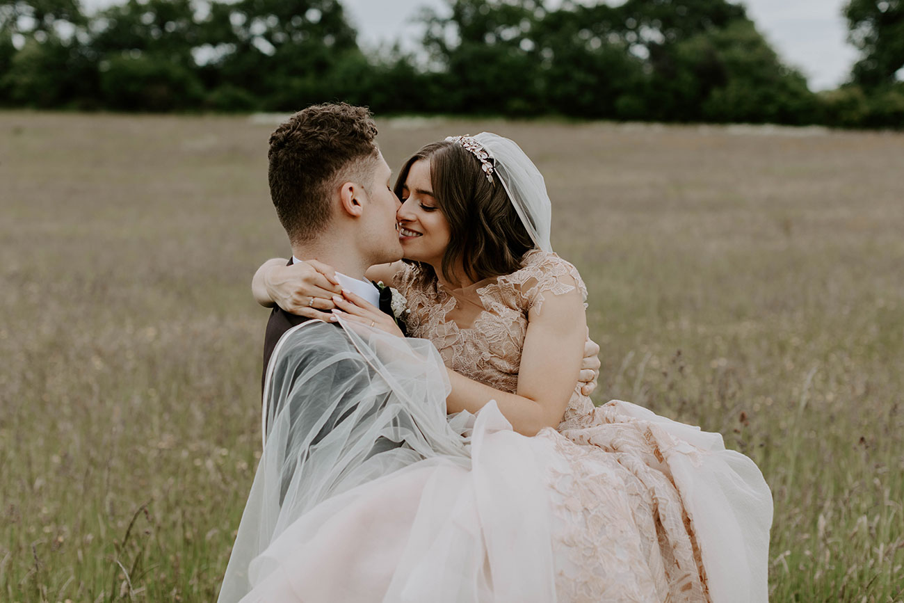 Real Wedding Brickhouse Vineyard Music Styling Bride Groom17