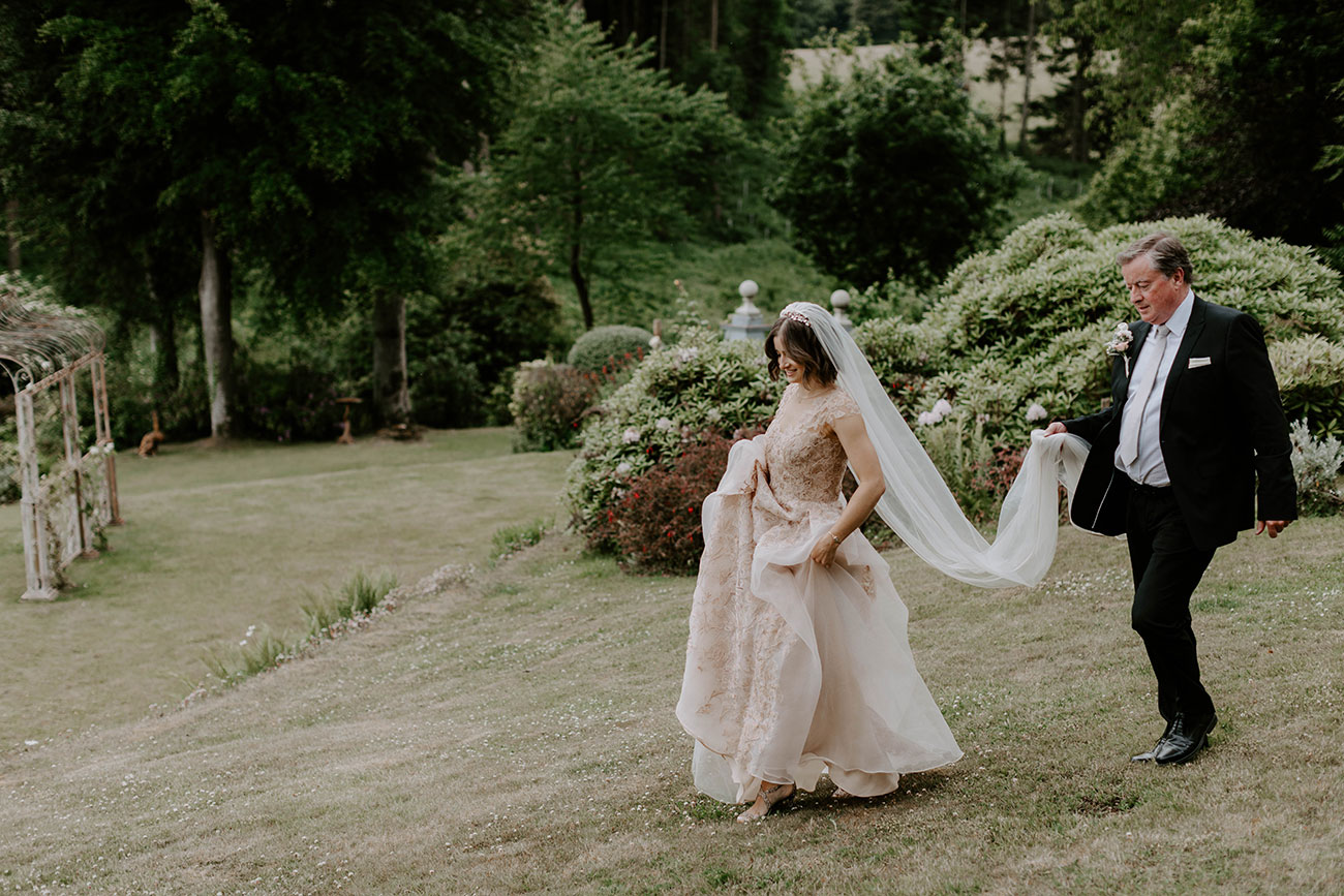 Real Wedding Brickhouse Vineyard Music Styling Bride Groom3