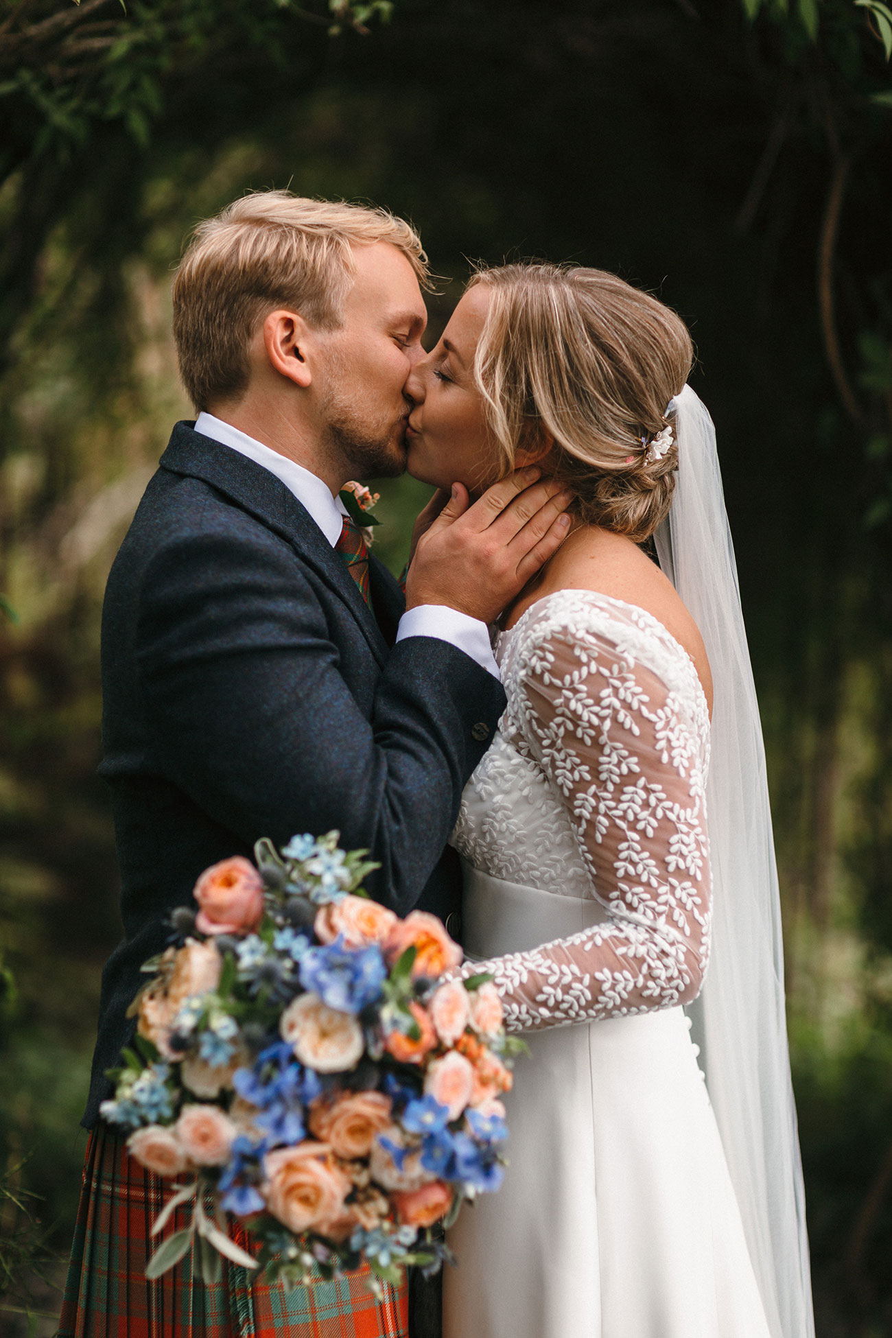 Real Wedding Hotel Endsleigh Devon Dartmoor Flowers Autumn Bride Groom14