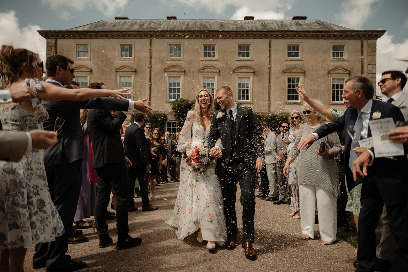 Real Wedding Pancarrow Cornwall Festival Bride Groom Confetti