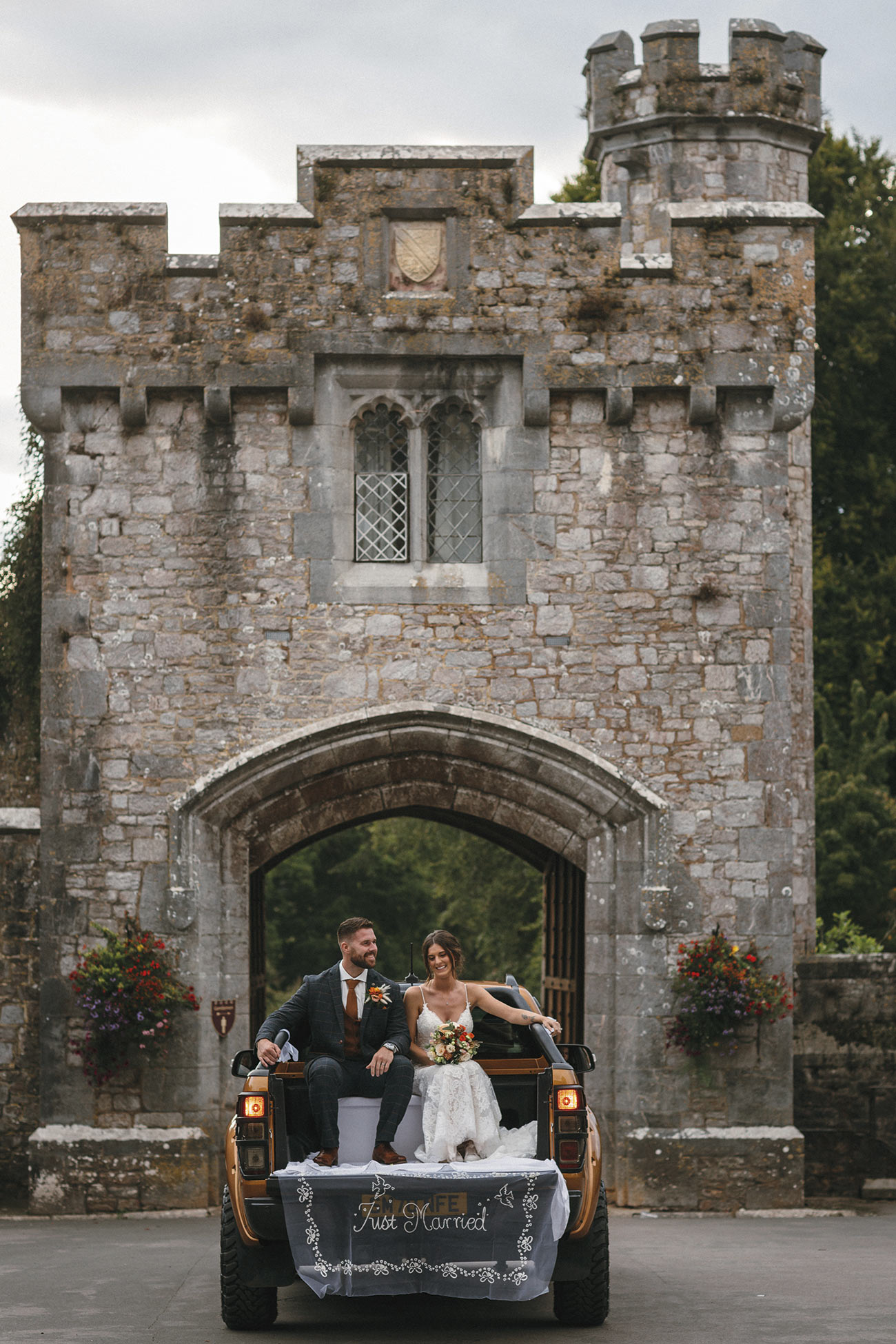 Real Wedding Powderham Castle Wed Bride Groom6