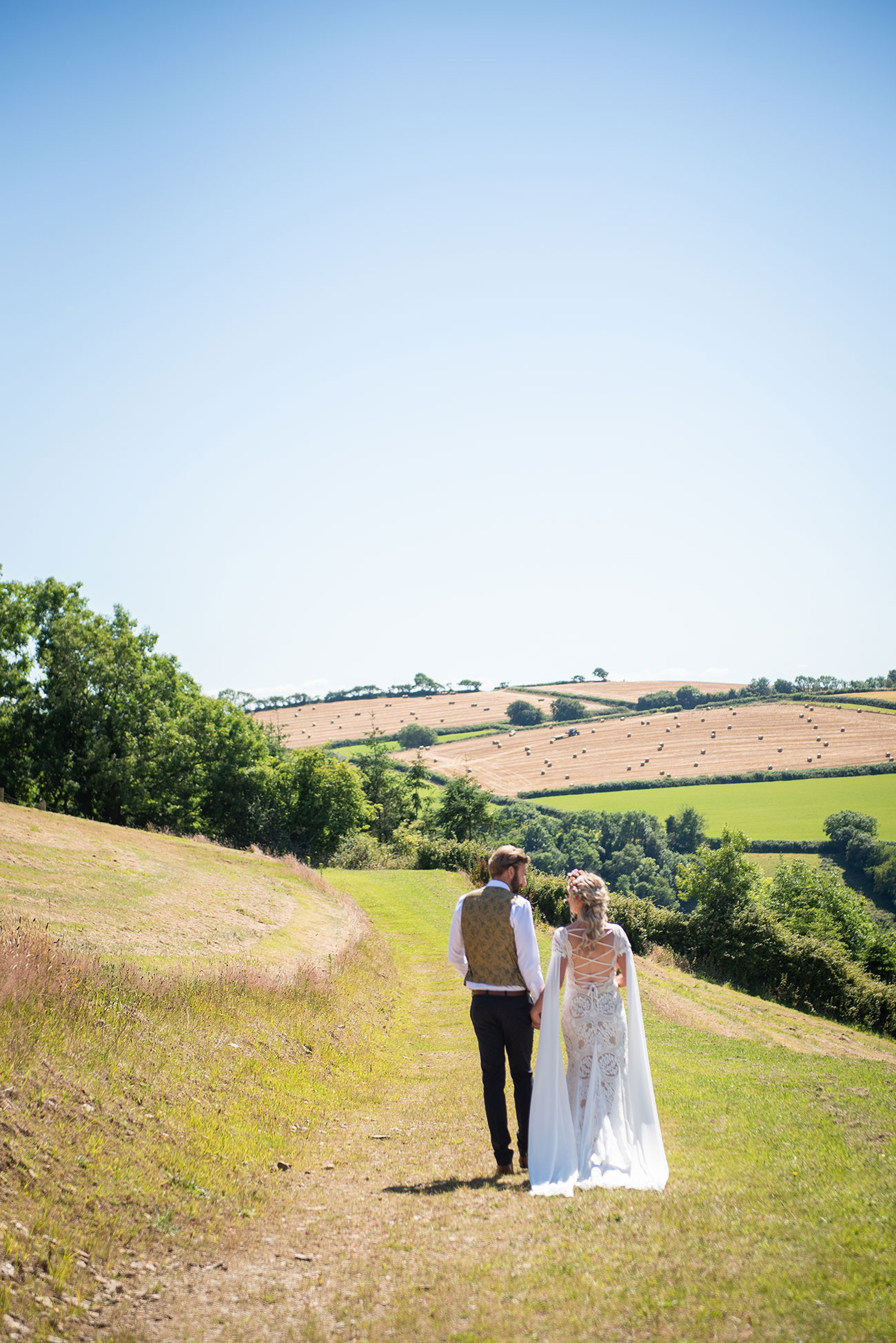 Real Wedding The Venue Coxleigh Devon Festival Garden Bride Groom12