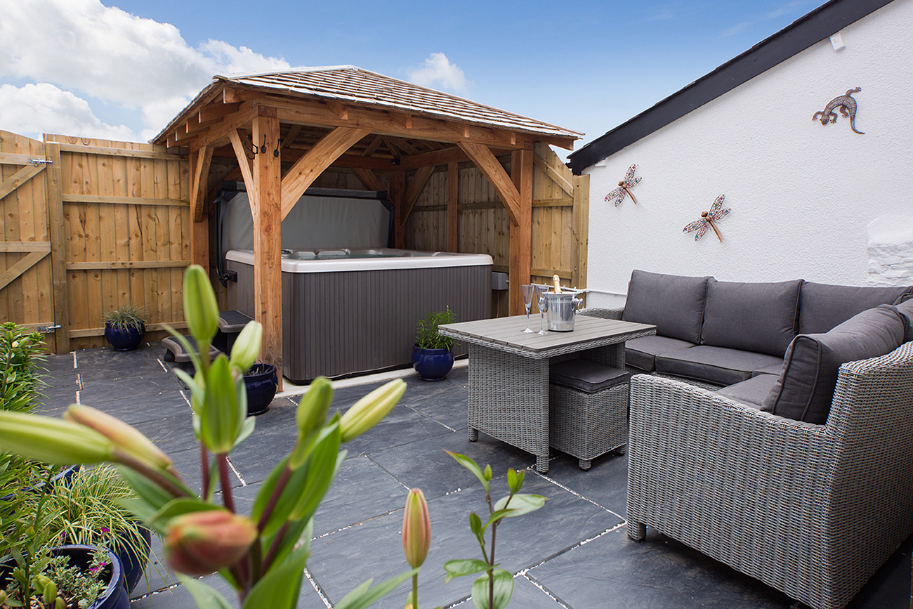 Rose Cottage Hot Tub Honeymoons Devon