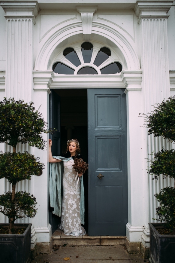 Rustic Woodland Wedding Style10