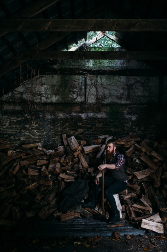 Rustic Woodland Wedding Style13