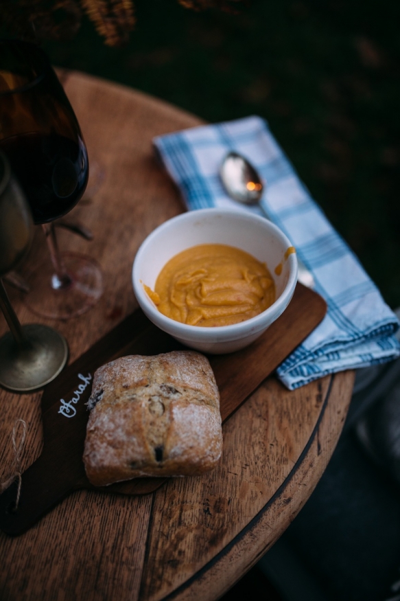 Rustic Woodland Wedding Style22