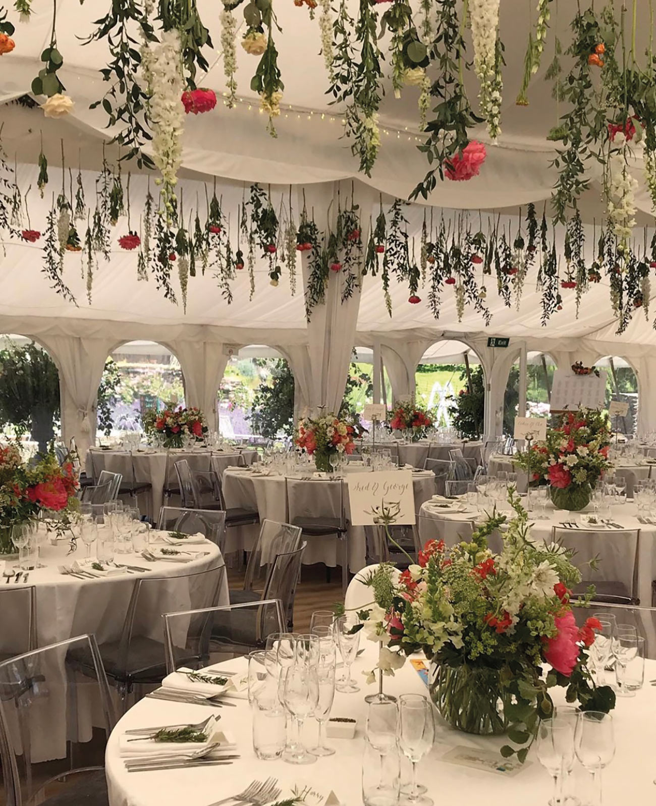 The Velvet Daisy Flowers Feature Weding1