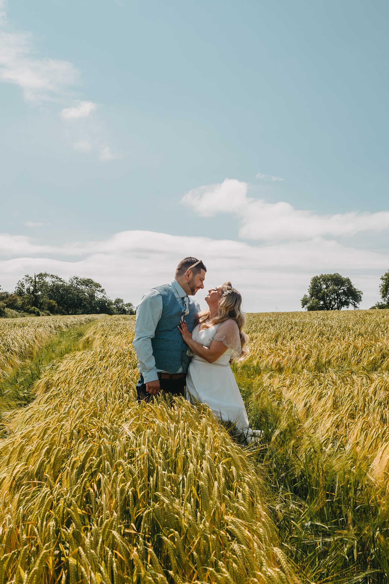 Thebarnatpengellyweddingphotographyidofilmandphotosak 55