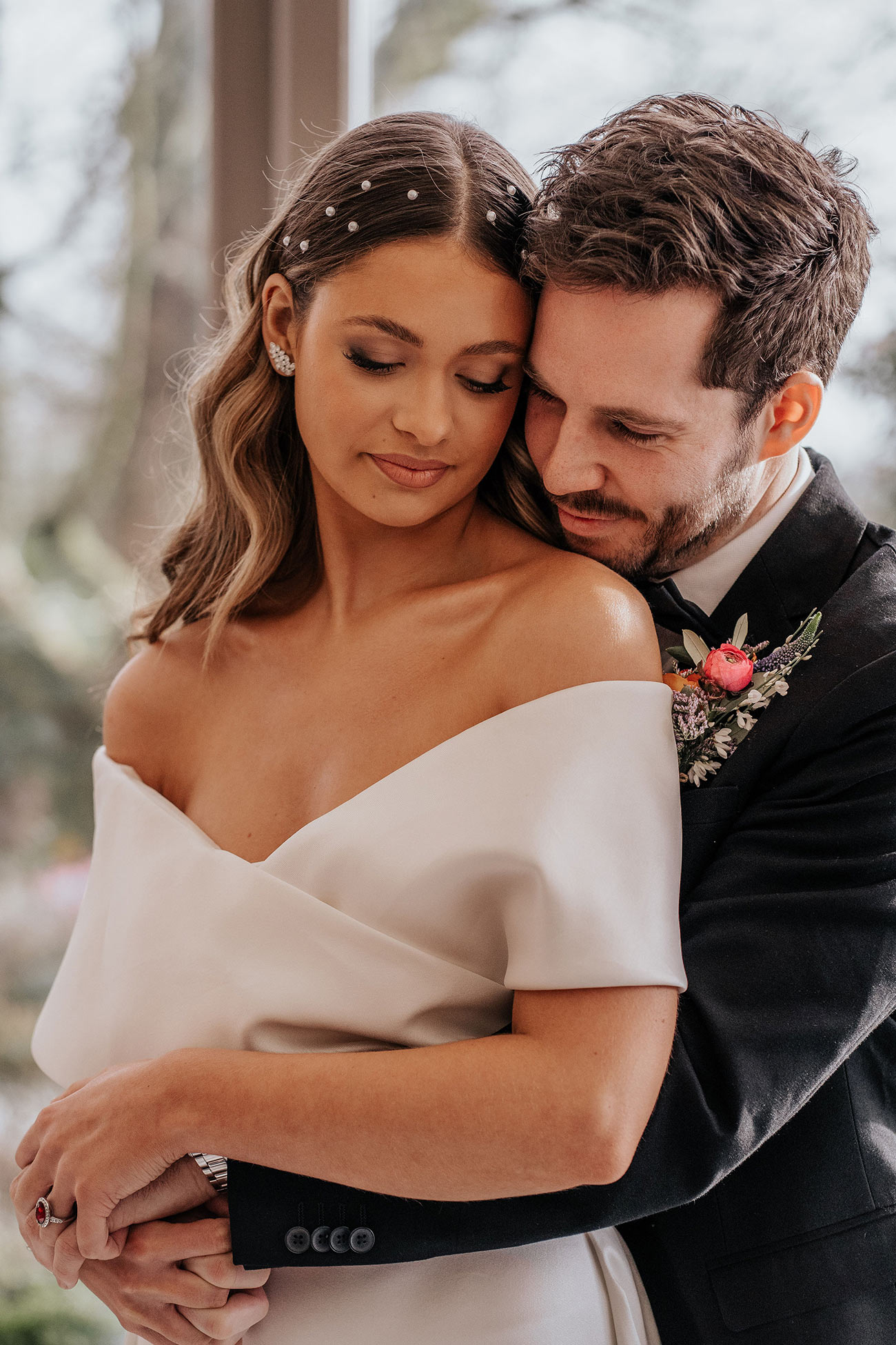 Trevenna Styled Shoot Wedding Colourful Fun Vibes Styling Bride Groom2