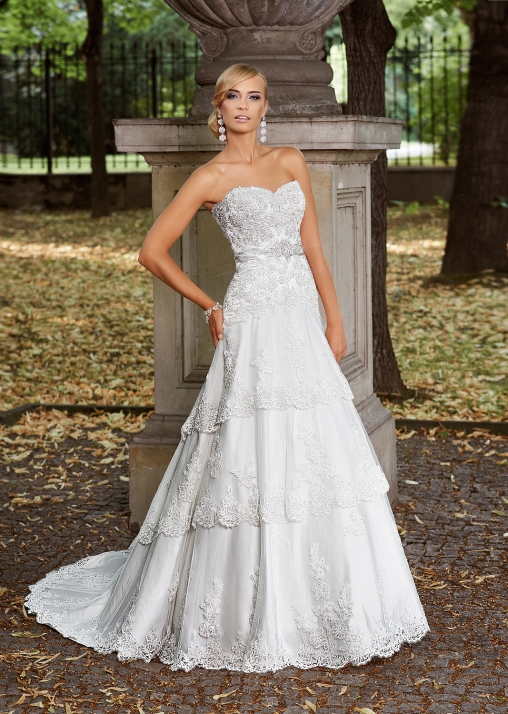 Wedding Dresses Cornwall Dress Dilemmas 17