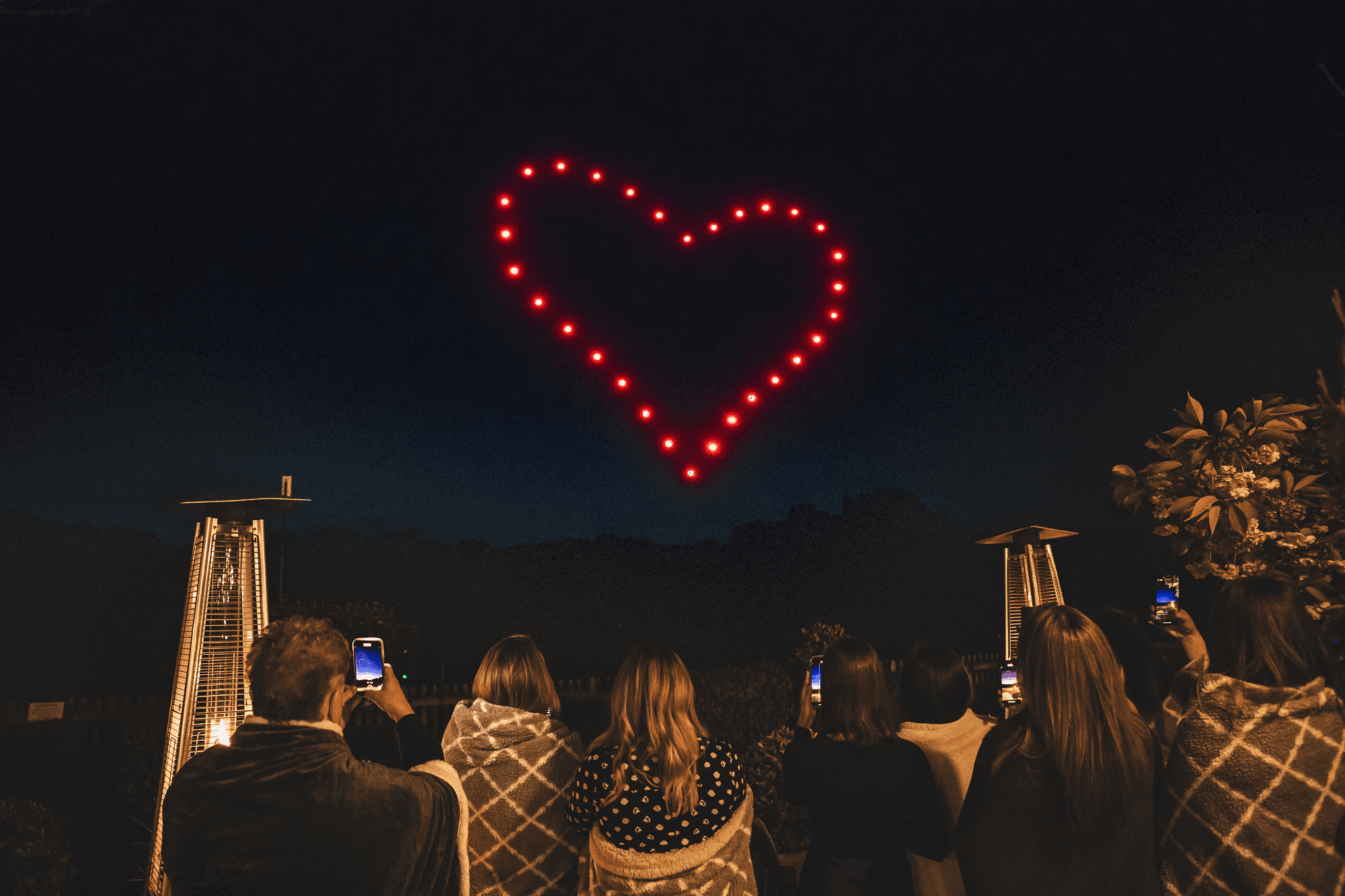 wedding-heart-drone-light-show