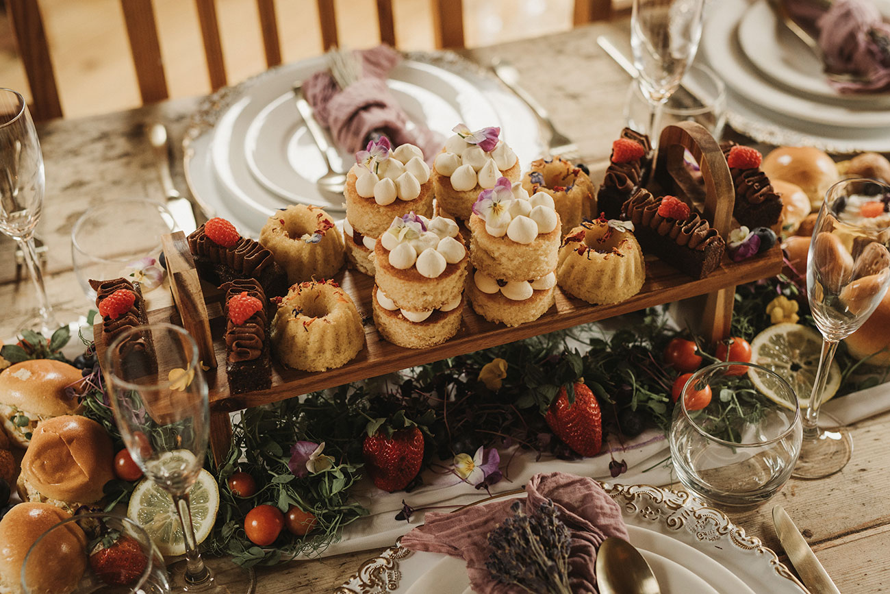 Wedding Styling Lakeside Natural Rustic Bride Groom Cornwall14