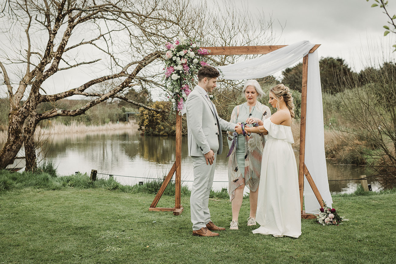 Wedding Styling Lakeside Natural Rustic Bride Groom Cornwall16