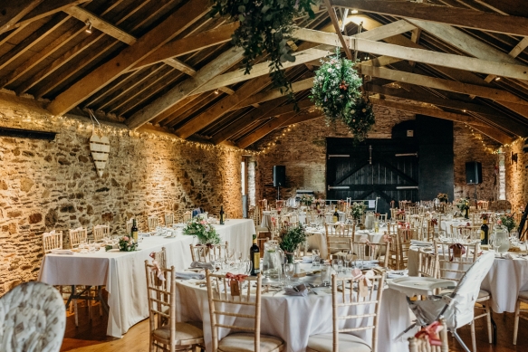 Weddingatnewbartonbarns1