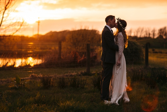 Weddingattheoldbarndevon15