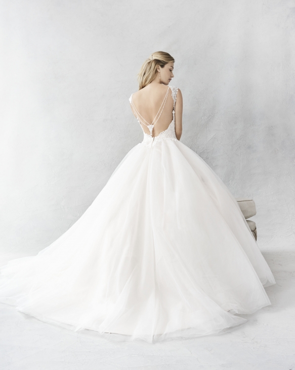 Weddingdressesdevon12